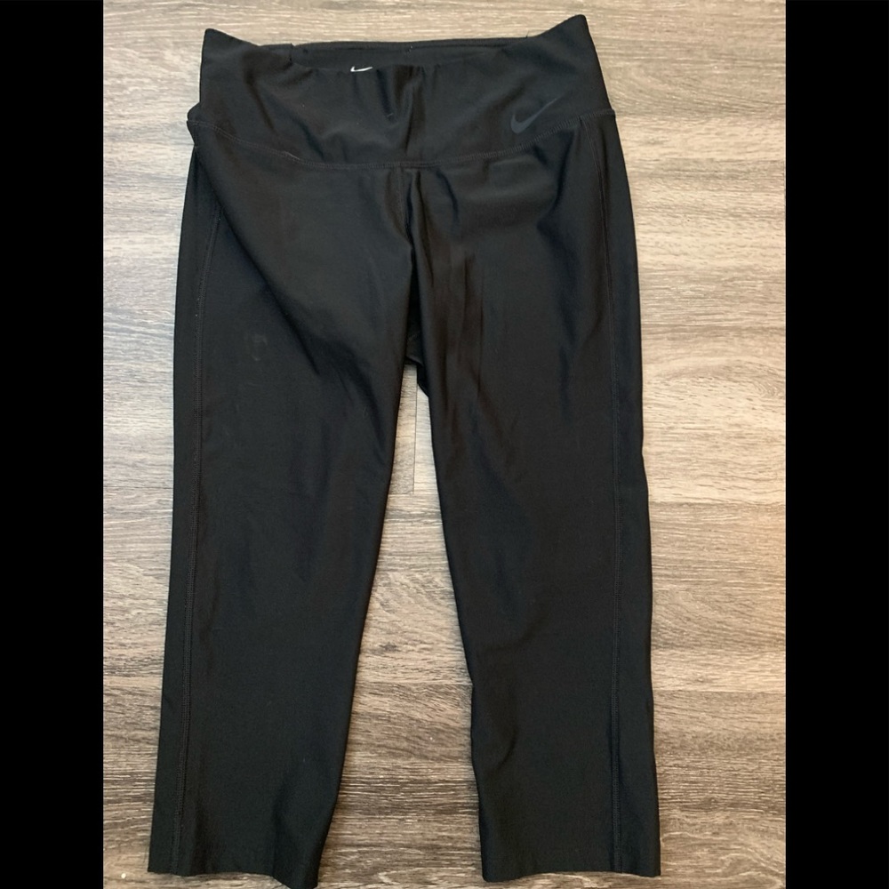 Nike Dri Fit Leggings Size Medium